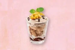 「ステーキのどん」で秋の味覚を堪能！栗づくしパフェ登場＆メインメニュー約80品が値下げに