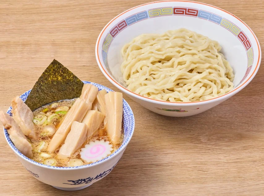六厘舎プロデュースの新ブランド「参厘舎」が八重洲に登場!朝から夜まで楽しめるつけめん・らーめんを提供