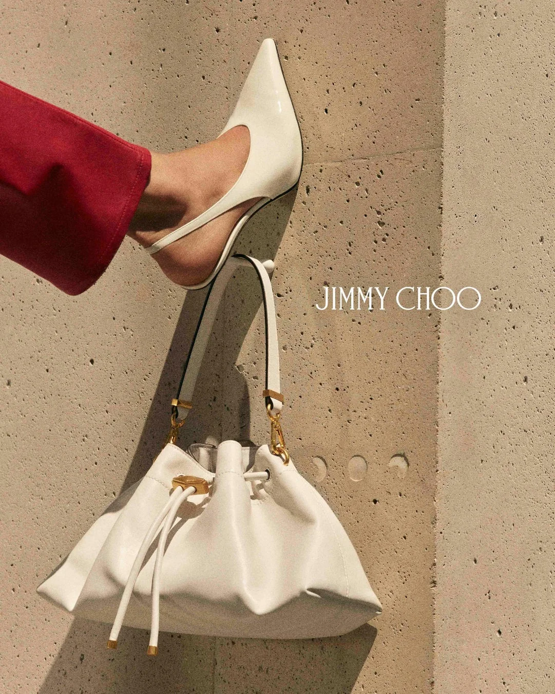 JIMMY CHOOが「ワードローブコレクション」を発表!モデルDevon Lee Carlsonが魅せるタイムレスな魅力