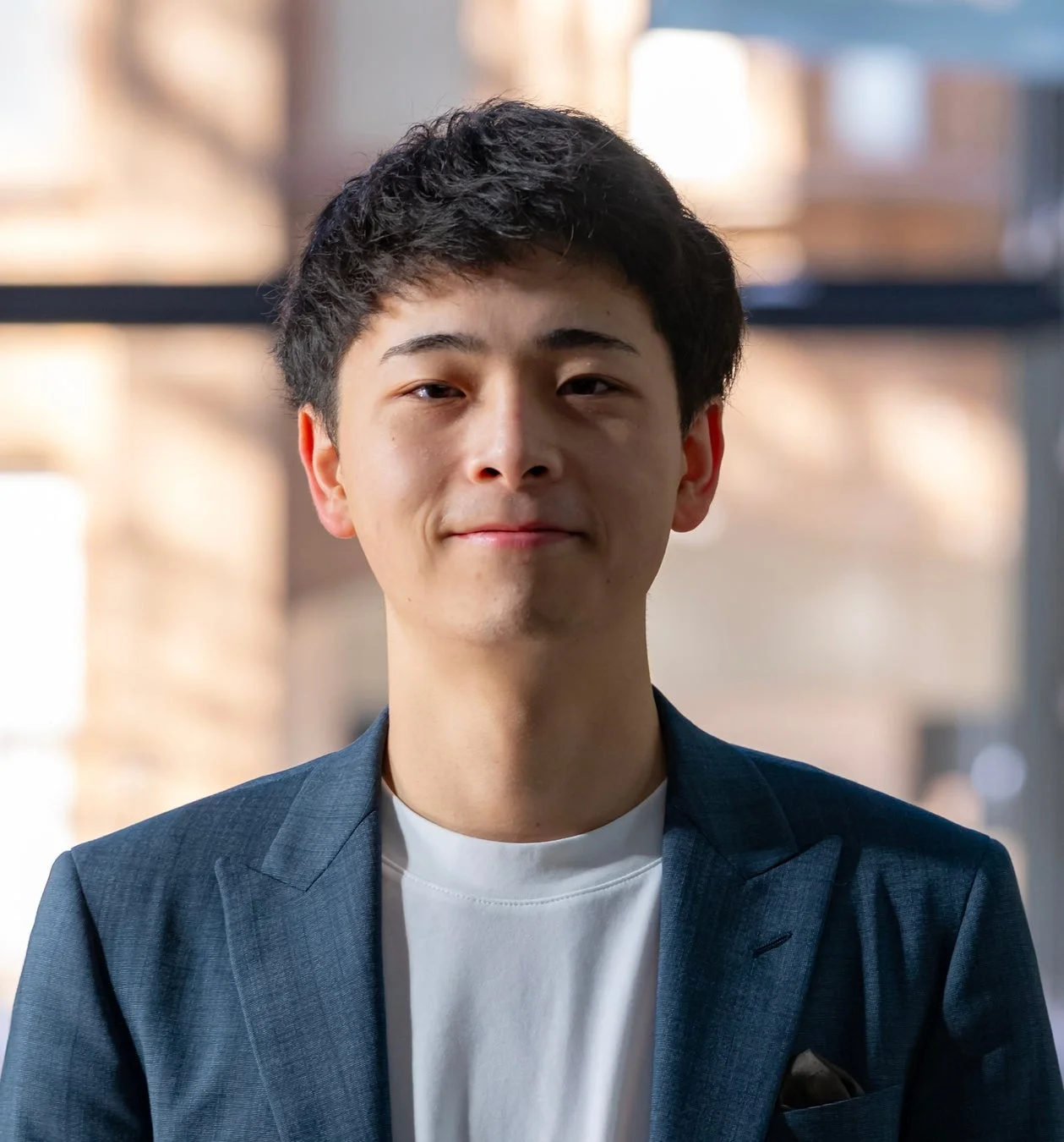 チェンジHDがAI開発「アウターク」をグループ化!22歳CAIOと共に日本企業の生産性をAIで変革