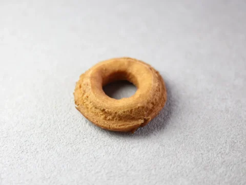 ドーナツ専門店「STANDARD DONUTS」がJR大阪駅直結「エキマルシェ大阪」に4号店オープン！素材にこだわった新作オールドファッションと限定スイーツが登場