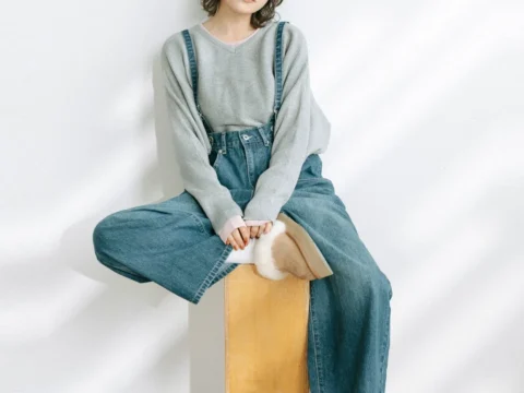 高橋愛さんが着こなすcocaの秋新作スタイルが登場！飾らない自分らしさを楽しむ注目コーデをチェック
