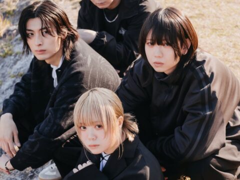 【クレナズム、記憶の残像を轟音に変える新曲「高架下」リリースまこと×しゅうた初の共作で描く、戻れない時間】
